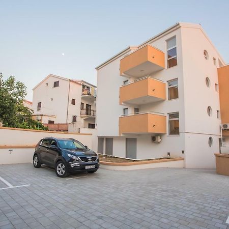 Apartment Luni Primošten Εξωτερικό φωτογραφία