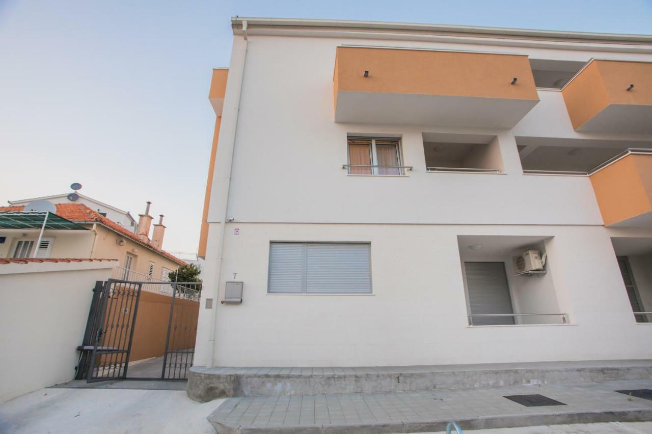 Apartment Luni Primošten Εξωτερικό φωτογραφία