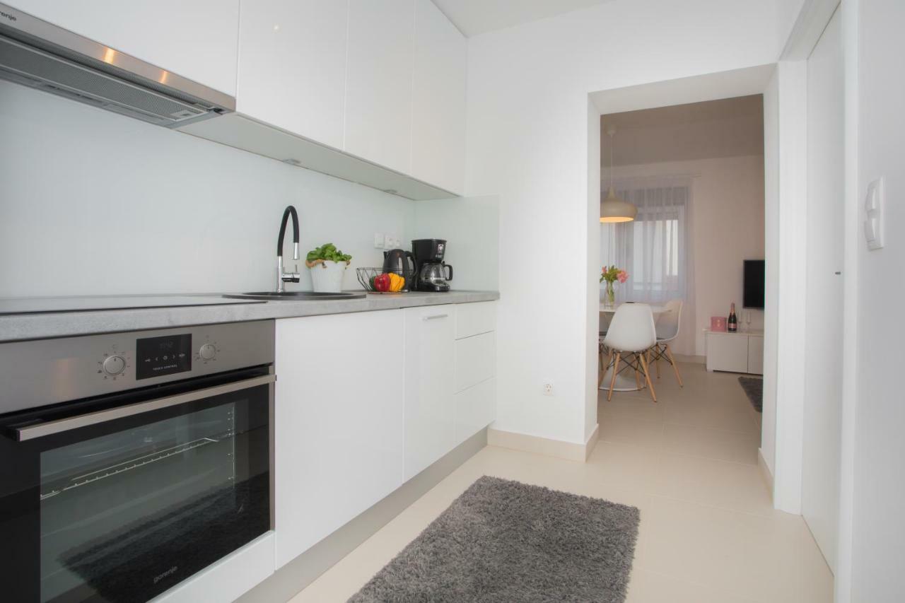 Apartment Luni Primošten Εξωτερικό φωτογραφία